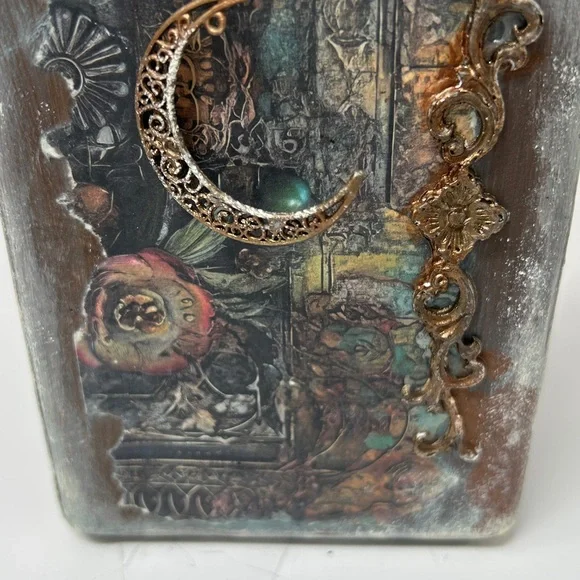 Hand Crafted One of a Kind Gothic Decorative Bottle with Roses and Skull - Picture 7 of 15